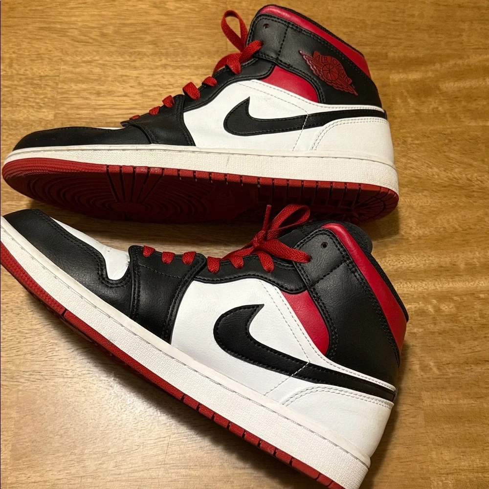 Air Jordan 1